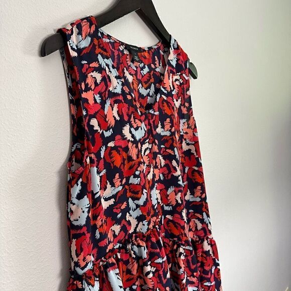 NWT Halogen Womens Boho Floral Tank Blouse Shirt Sleeveless Asymmetrical size sm - Picture 2 of 6